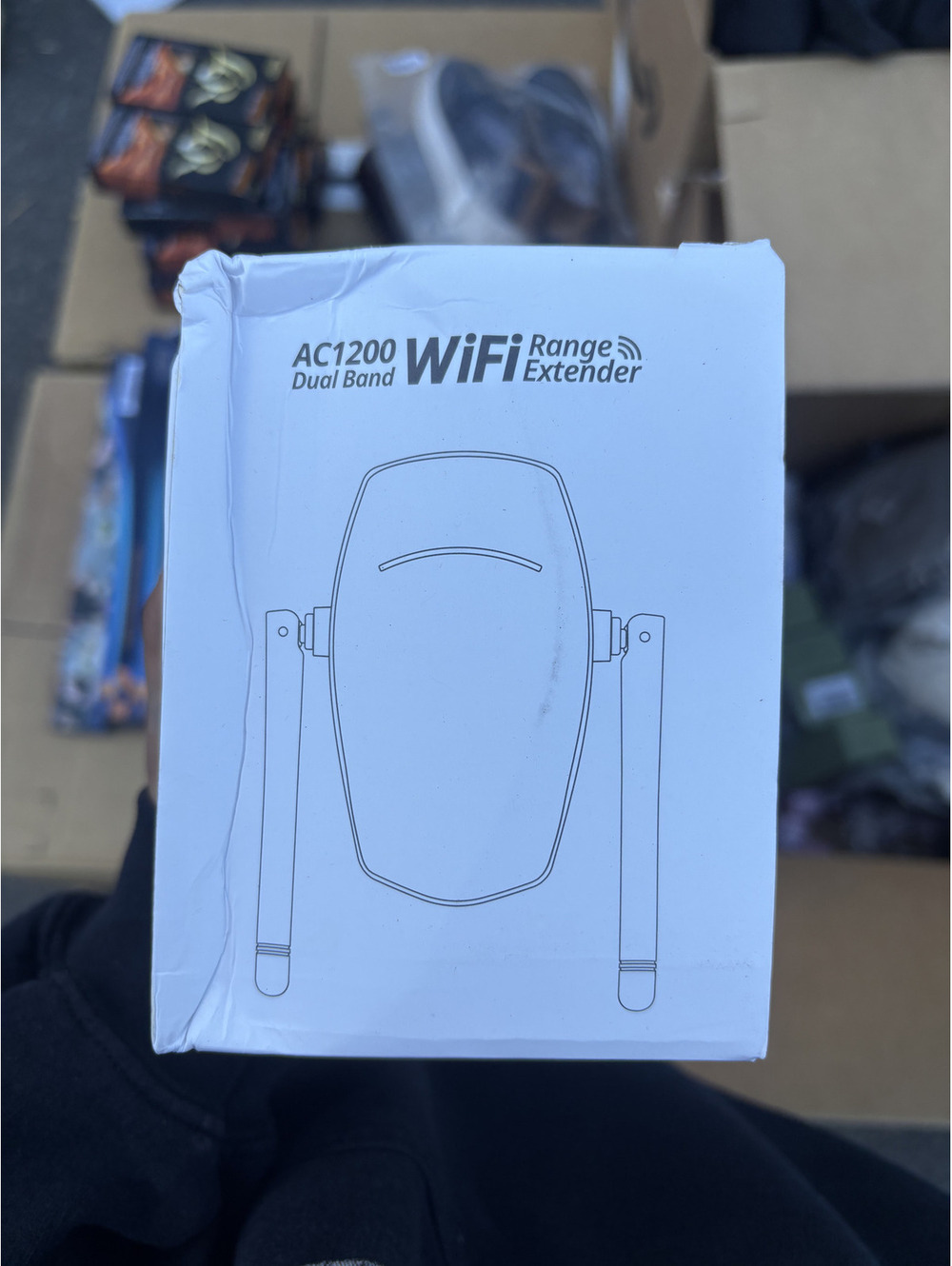 BNIB AC1200 Dual Band WiFi Range Extender Signal Booster Internet Repeater